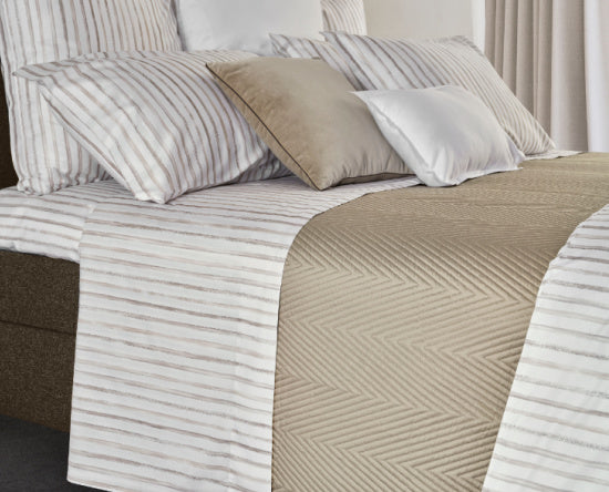 gestreept dekbedovertrek Rigato beige, Signoria  - housse de couette rayée Rigato beige, Signoria - striped duvet cover Rigato beige, Signoria