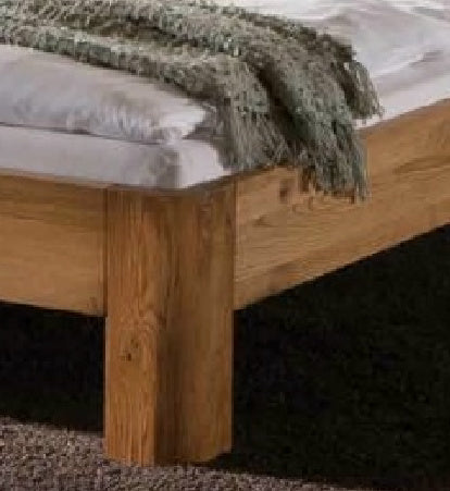 Detail van Oak-Line poot van bed Lisio van Hasena